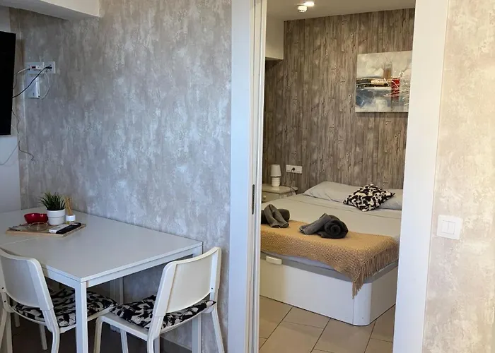 Sunny View Апартаменты